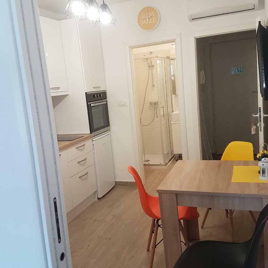 Apartment Milka Split Eksteriør billede